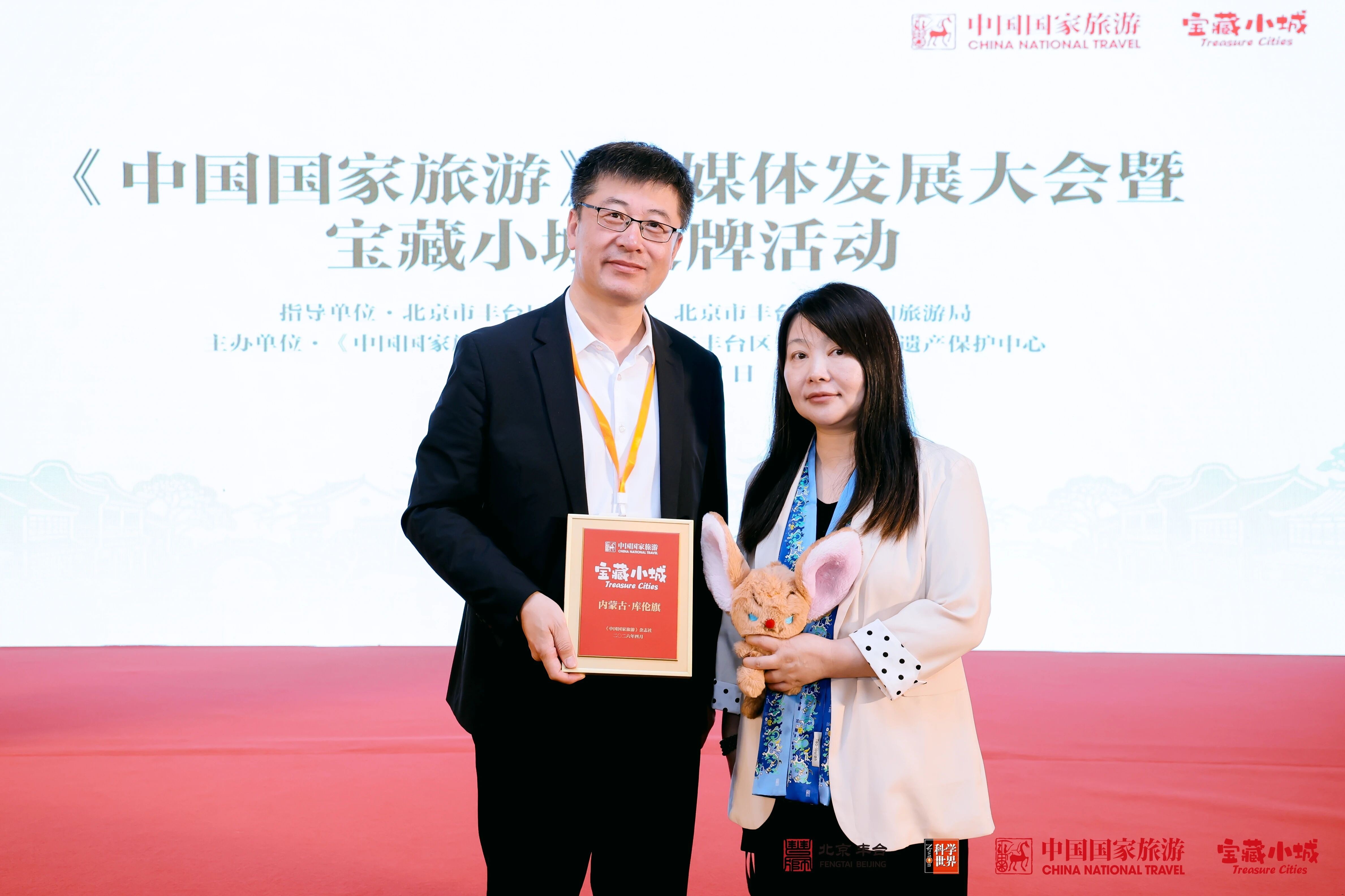68b5cd2e5eba5d8ecc6dff907a54edf8.jpg